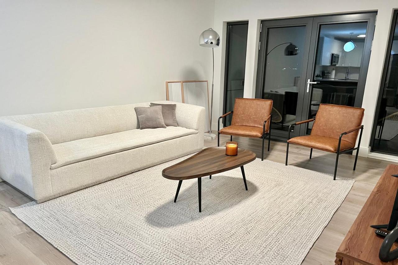 Modern 2 Bed Furnished Apartment In Quincy Exterior photo