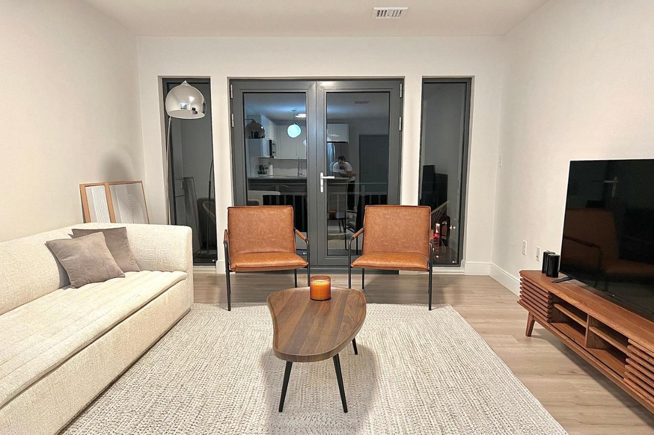 Modern 2 Bed Furnished Apartment In Quincy Exterior photo